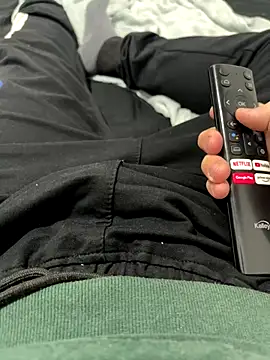 Snapshot of Daisuke_01 chatting on 01-07-26, 04:04 Daisuke 01 online show from 01-07-26, 04:04