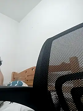 Elrompecucas28 online show from 08-09-26, 05:12