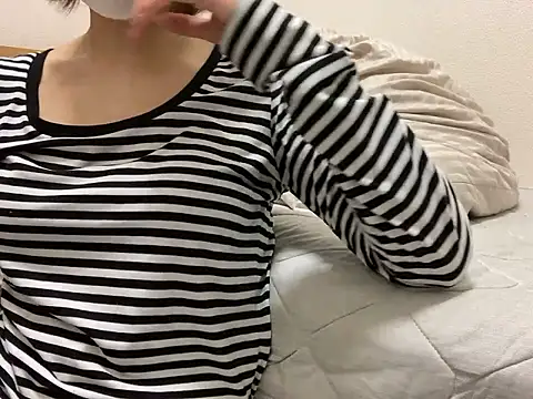 Omame no Yuwaku online show from 07-13-26, 11:46