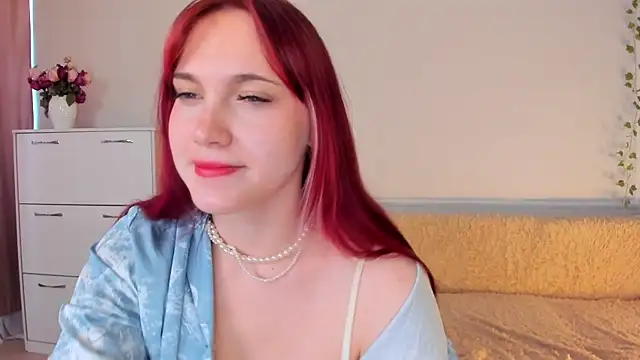 Snapshot of SweetieMarry chatting on 07-14-26, 04:06 SweetieMarry online show from 07-14-26, 04:06