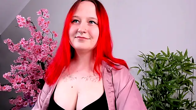 lizzystars online show from 12-18-25, 09:43