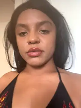 Snapshot of xoeewinters chatting on 11-23-25, 07:35 xoeewinters online show from 11-23-25, 07:35