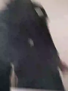 ParejaOcultaXX online show from 12-19-25, 11:28