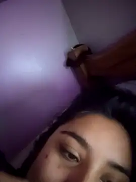 Bizcochitoc4 online show from 01-11-26, 01:27