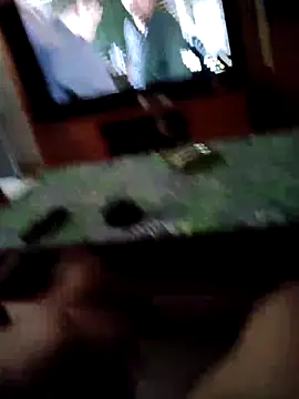 MomentoCaliente00 online show from 12-21-25, 03:30