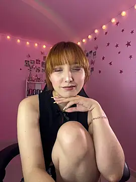 Snapshot of Davne_ chatting on 07-02-26, 03:23 Davne online show from 07-02-26, 03:23