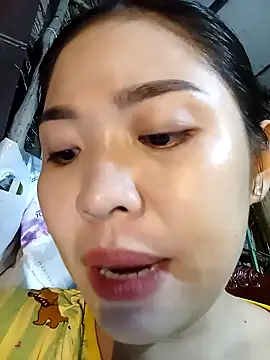 Snapshot of Lin-kute98 chatting on 04-23-26, 02:30 Lin-kute98 online show from 04-23-26, 02:30