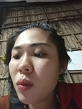 Snapshot of Lin-kute98 chatting on 05-16-26, 12:37 Lin-kute98 online show from 05-16-26, 12:37