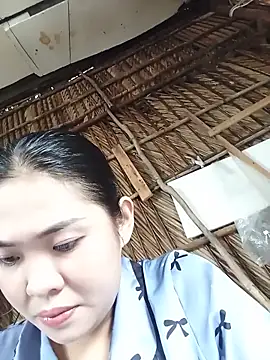 Snapshot of Lin-kute98 chatting on 05-30-26, 04:20 Lin-kute98 online show from 05-30-26, 04:20