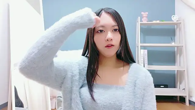 Snapshot of Akari-xp chatting on 12-02-25, 07:25 Akari-xp online show from 12-02-25, 07:25