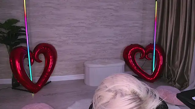 SexyElisabeth online show from 02-23-26, 04:43