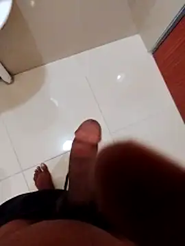 punanibully16 online show from 02-03-26, 09:58