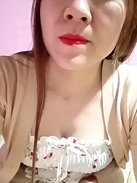 Lily-ross22 online show from 12-18-25, 05:08