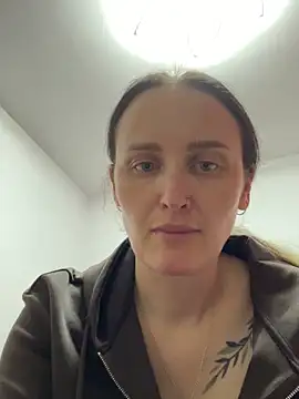 TomilaSi online show from 12-13-25, 08:25