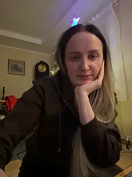 TomilaSi online show from 12-19-25, 11:45