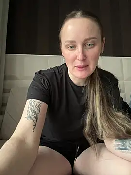 TomilaSi online show from 04-08-26, 11:54