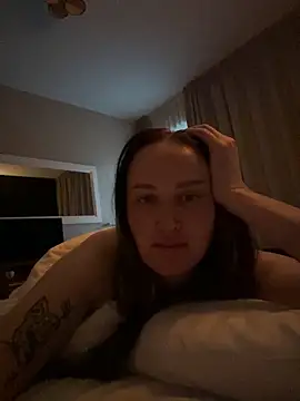 TomilaSi online show from 04-15-26, 04:30