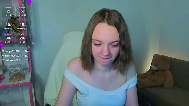 Olivia Riesz online show from 02-03-26, 06:40