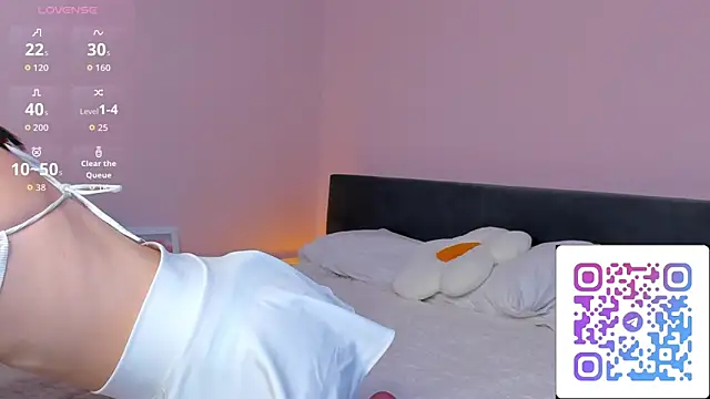 lally cute online show from 12-15-25, 11:25