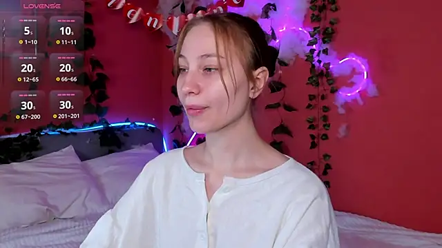 lally cute online show from 02-25-26, 05:06