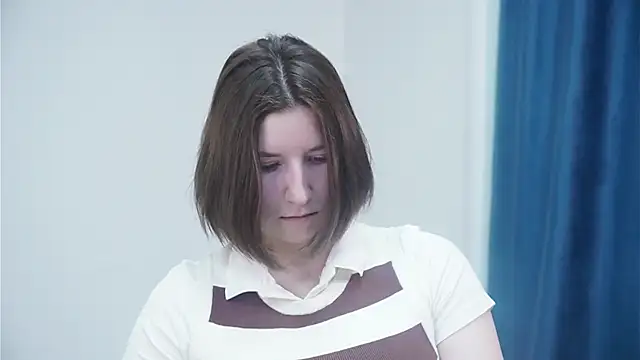 AnnalisaYeary online show from 11-25-25, 04:23