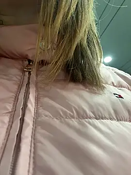 Brooke lover online show from 05-12-26, 07:00