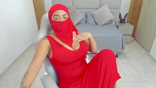 Snapshot of Raizel_kazem chatting on 11-26-25, 02:07 Raizel kazem online show from 11-26-25, 02:07