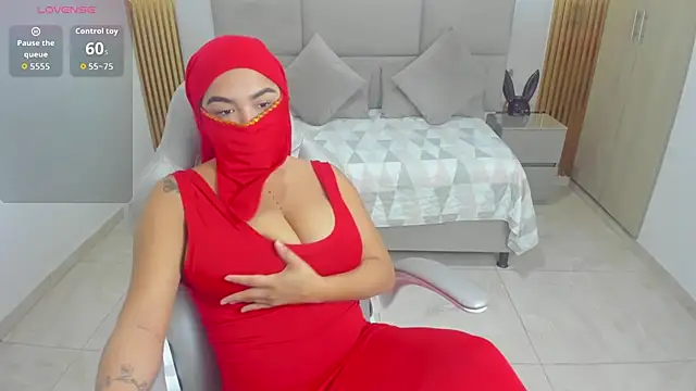 Snapshot of Raizel_kazem chatting on 11-29-25, 01:03 Raizel kazem online show from 11-29-25, 01:03