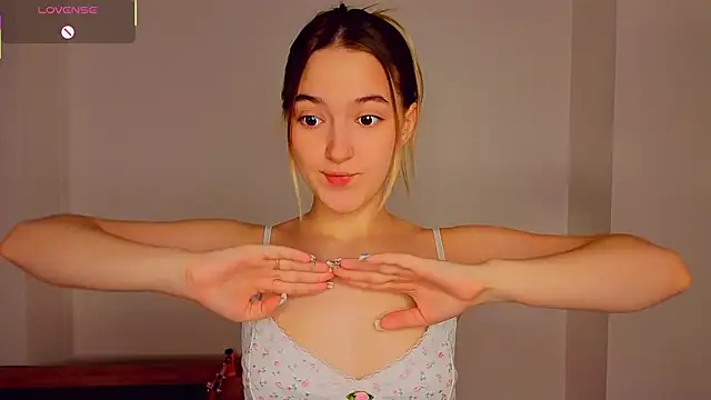 MarySparkl online show from 11-30-25, 06:12