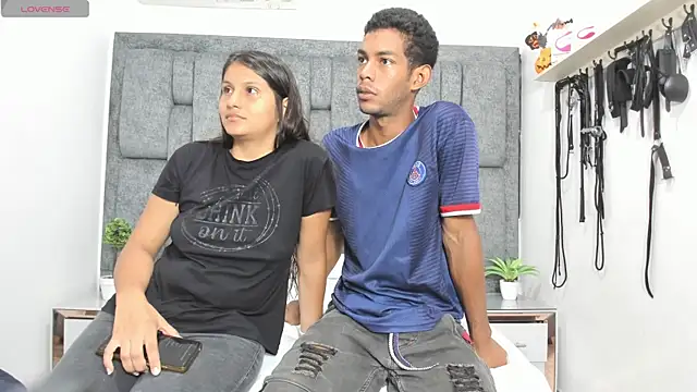 HoneyLovers OS online show from 11-29-25, 01:58