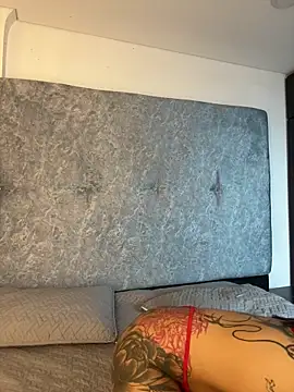 Evangelinne  hell online show from 11-28-25, 02:25