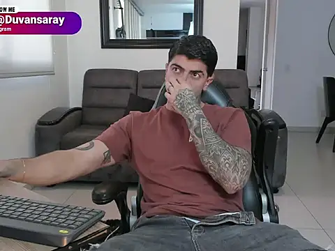  mrcock   online show from 07-04-26, 09:43