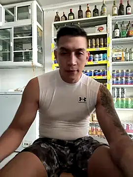 OliverWest04 online show from 12-18-25, 10:05