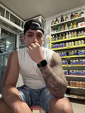 OliverWest04 online show from 04-14-26, 12:16