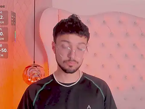 JonnyGreey online show from 12-20-25, 06:59