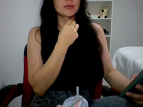 melissaaguiar online show from 11-25-25, 09:09