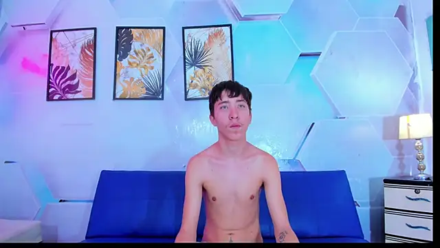 Lester james2 online show from 11-25-25, 01:22