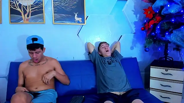 Lester james2 online show from 11-30-25, 01:15