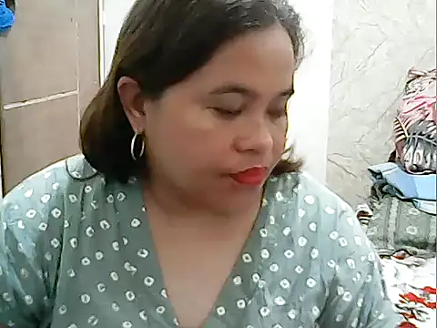 cutechubby online show from 12-14-25, 12:27