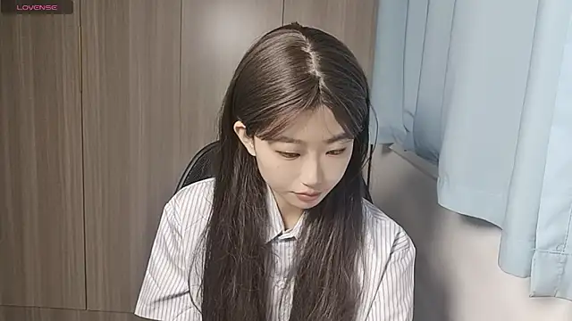 Yyoo-99 online show from 11-30-25, 01:15