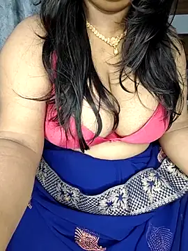 Snapshot of Curvy_Pooja chatting on 06-12-26, 05:12 Curvy Pooja online show from 06-12-26, 05:12