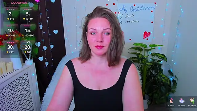 Snapshot of Alison_star_ chatting on 02-21-26, 02:45 Alison star online show from 02-21-26, 02:45