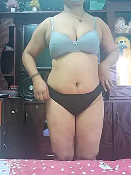 Lovely Vilika online show from 11-30-25, 07:45