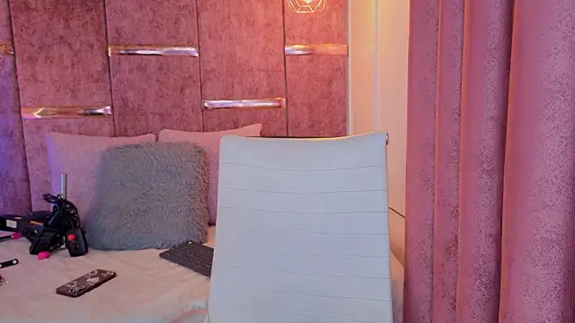 amberthangelss online show from 01-19-26, 03:16