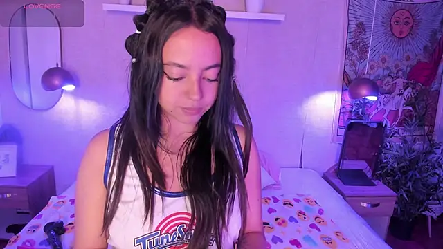 Laraa Rouss  online show from 12-02-25, 03:56