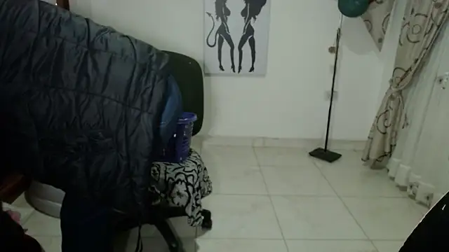 vivian-milf online show from 02-20-26, 06:26