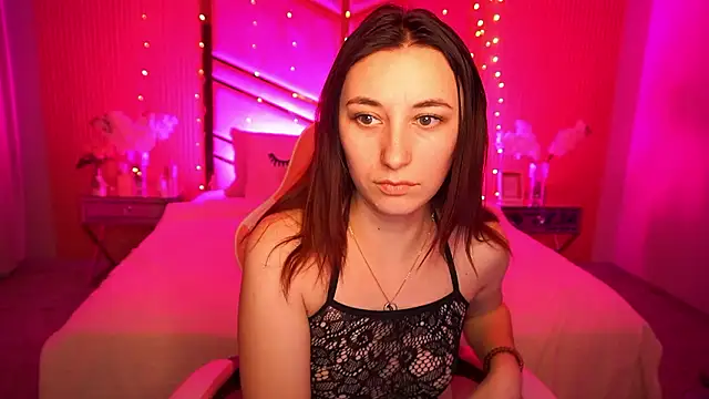 RoxieRay online show from 01-19-26, 04:11