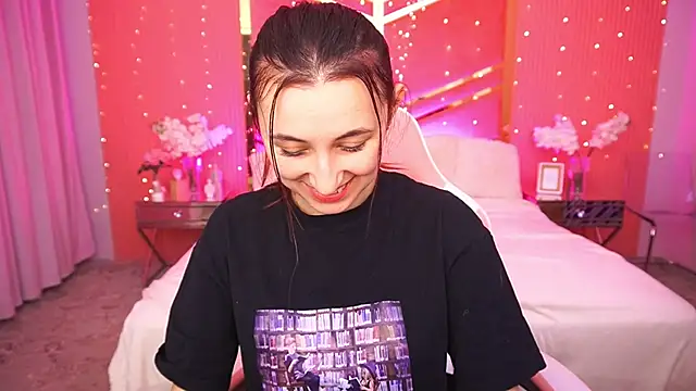 RoxieRay online show from 02-11-26, 03:39