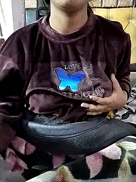 RASHMI SHARMA9 online show from 02-03-26, 05:51