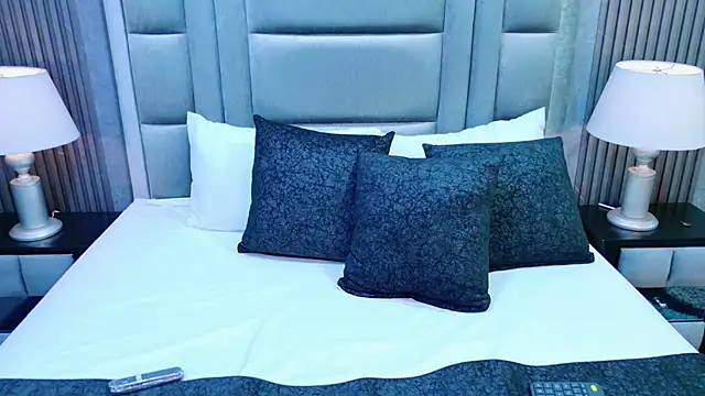 MadysonMiler online show from 12-03-25, 01:35